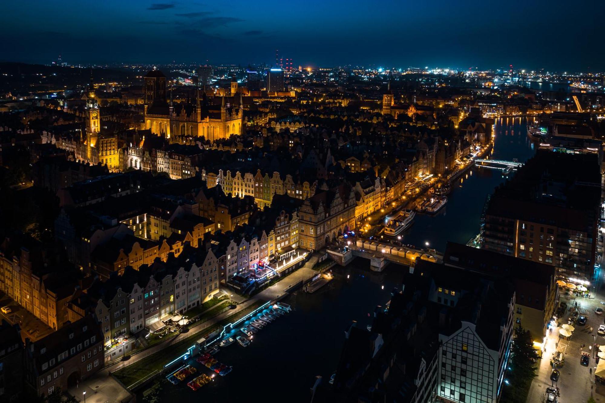Baltic Gdansk Old Town Heart Aparthotel Ngoại thất bức ảnh
