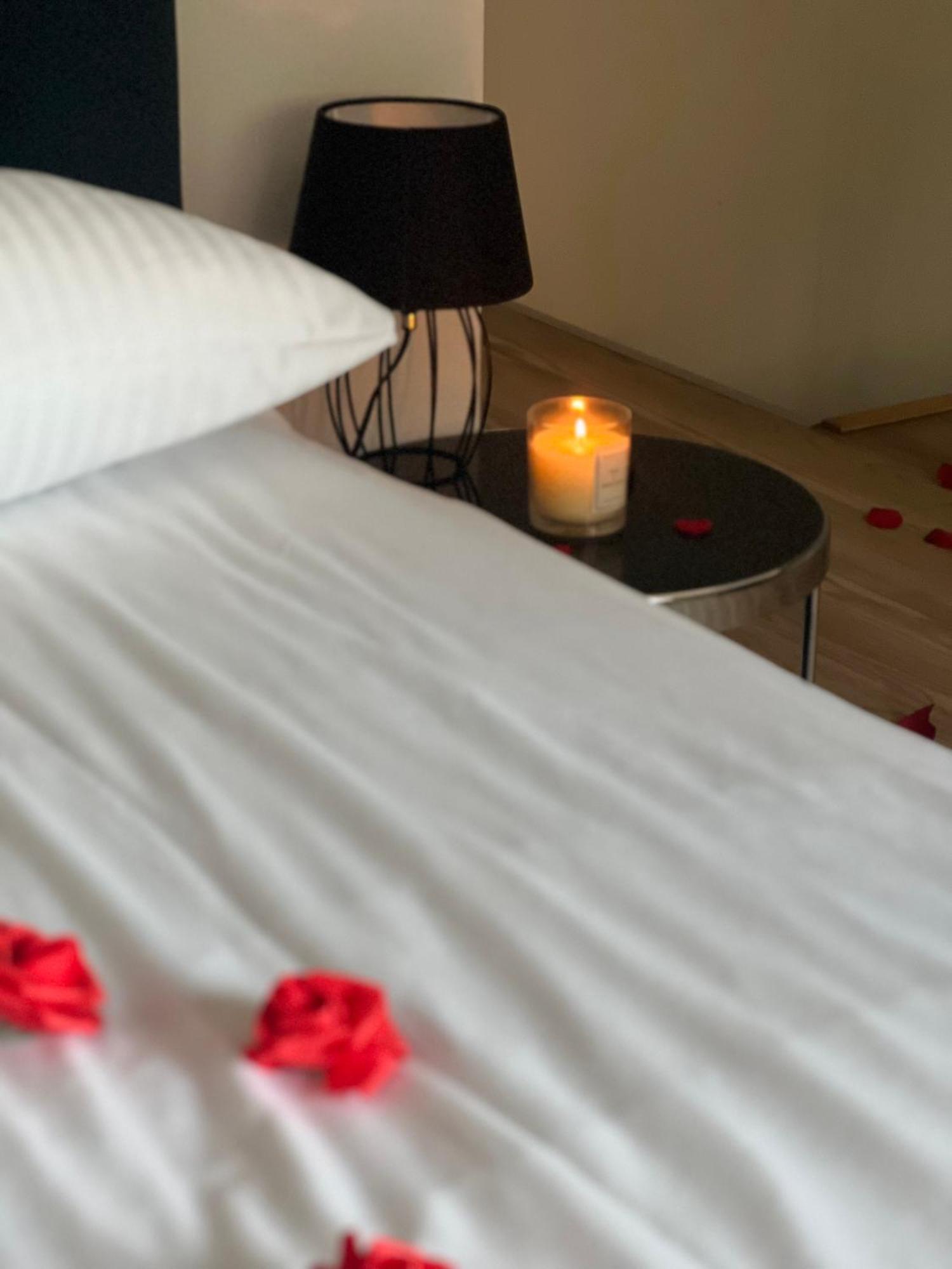 Baltic Gdansk Old Town Heart Aparthotel Ngoại thất bức ảnh